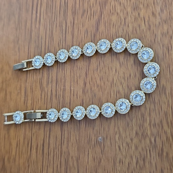 Swarovski Angelic Tennis Bracelet ( Read Description) - Picture 3 of 8